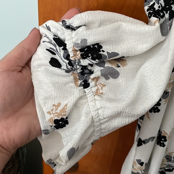 Melloday top with elastic sleeves size 1X - Picture 3 of 6